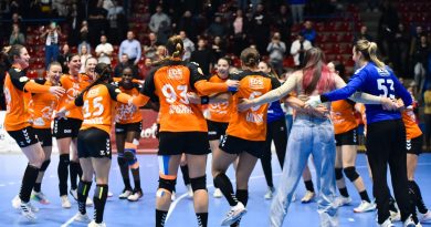Minaur se califică spectaculos în grupele EHF European League